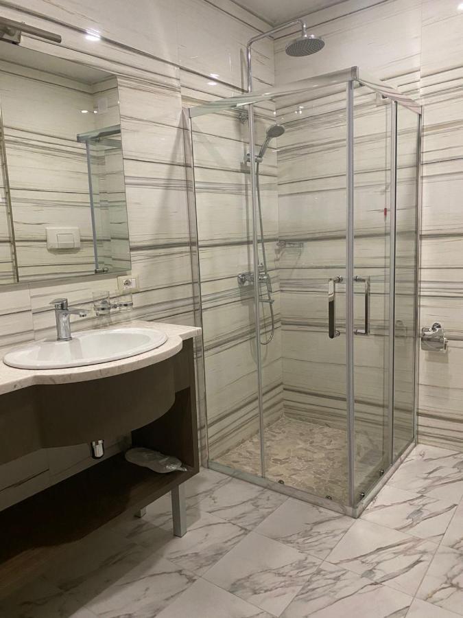 Agsel Hotel & Spa Тирана Екстериор снимка