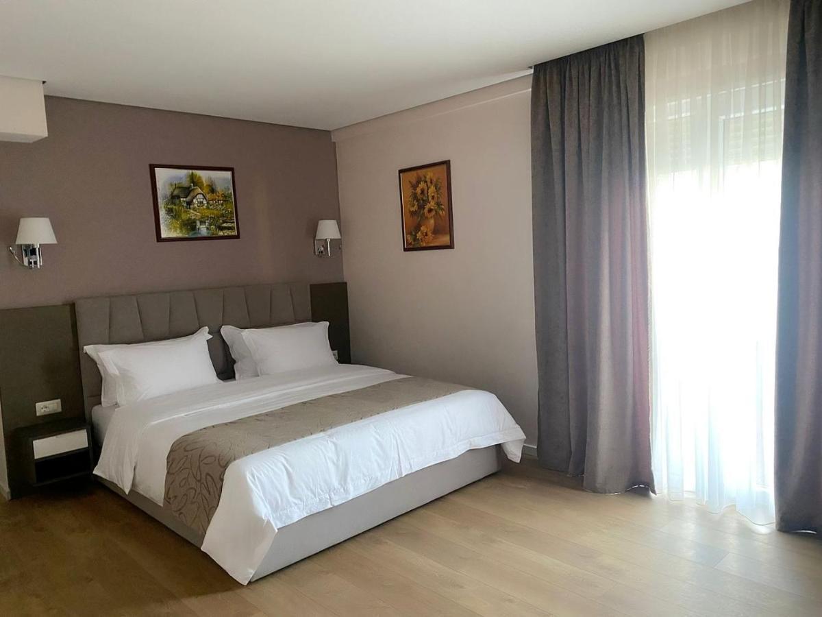 Agsel Hotel & Spa Тирана Екстериор снимка