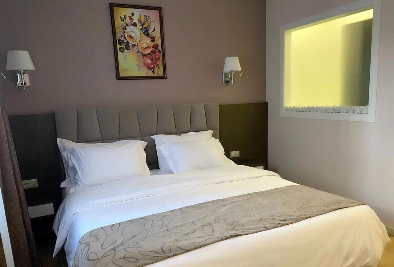 Agsel Hotel & Spa Тирана Екстериор снимка