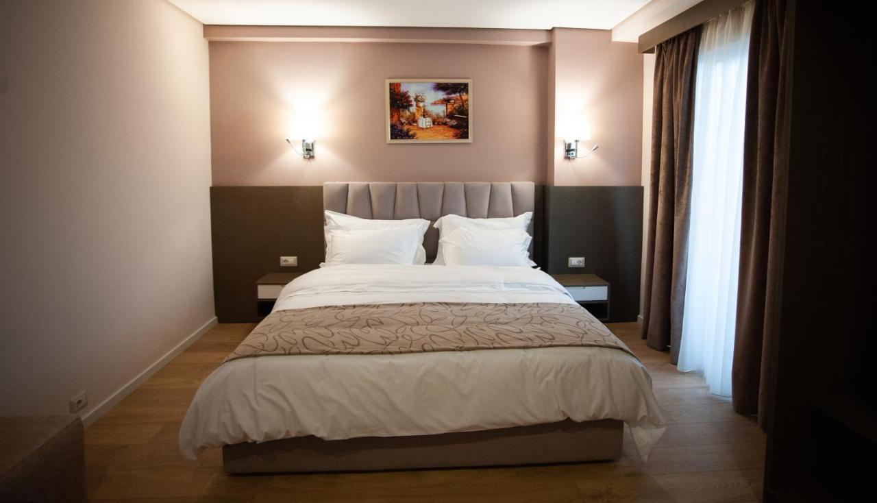 Agsel Hotel & Spa Тирана Екстериор снимка