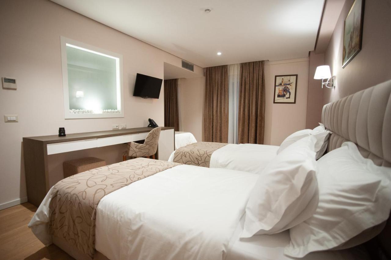 Agsel Hotel & Spa Тирана Екстериор снимка